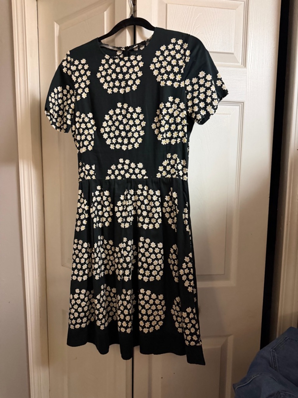 Marimekko Black Floral Top with White and Yellow Daisy Print